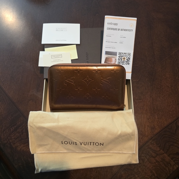 Louis Vuitton LV Vernis Monogram Eldridge Wallet Bronze - Picture 1 of 11